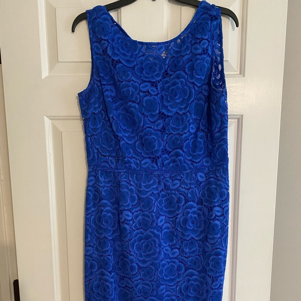 Blue lace cocktail dress